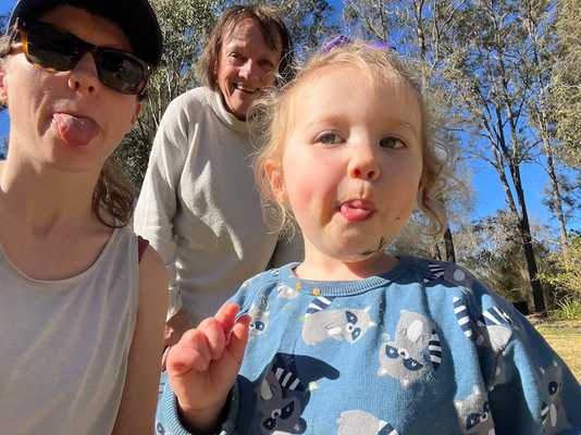 Avery with her mum and Nanna